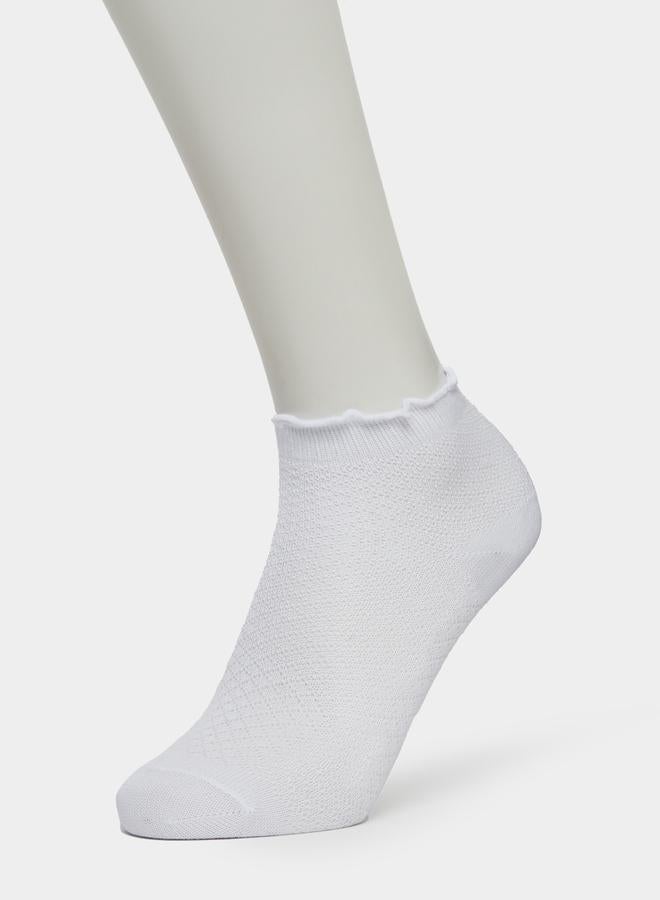 Styli Pack of 3 - Kids White Solid Ankle Socks - Image 2